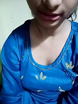 Snapshot of Piya_Ji chatting on 03/08/25, 06:47 Piya Ji online show from 03/08/25, 06:47