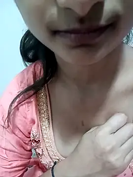 Snapshot of Piya_Ji chatting on 03/18/25, 10:39 Piya Ji online show from 03/18/25, 10:39