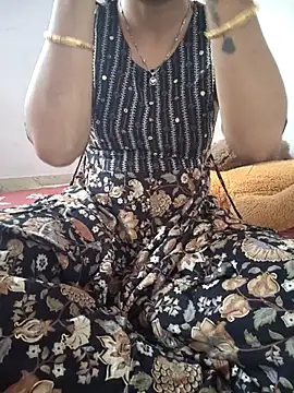 lovelygirl4567 online show from 05/31/26, 05:35