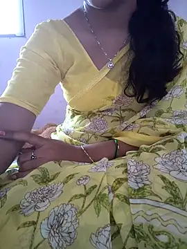lovelygirl4567 online show from 05/06/26, 05:44