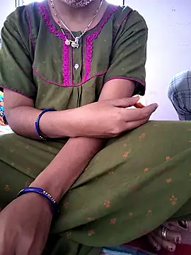 lovelygirl4567 online show from 01/14/26, 09:46