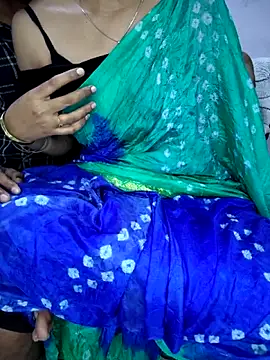 lovelygirl4567 online show from 02/05/26, 05:42