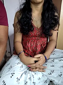 lovelygirl4567 online show from 02/21/26, 04:47