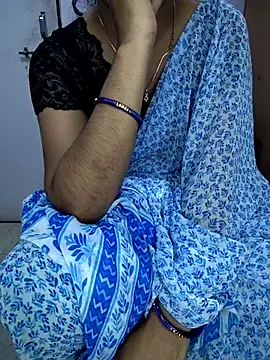 lovelygirl4567 online show from 02/11/26, 05:46