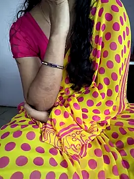 lovelygirl4567 online show from 02/12/26, 05:51