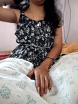 lovelygirl4567 online show from 04/08/26, 05:42