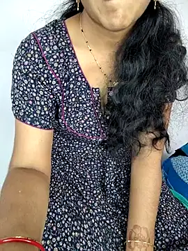 lovelygirl4567 online show from 03/22/26, 05:10