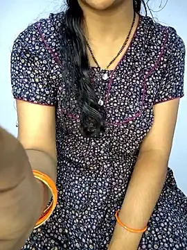 lovelygirl4567 online show from 03/13/26, 03:39