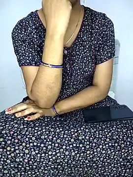 lovelygirl4567 online show from 02/28/26, 04:39