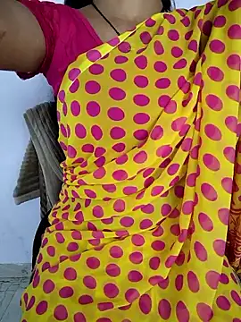 lovelygirl4567 online show from 03/18/26, 05:54