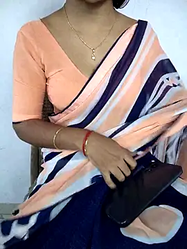 lovelygirl4567 online show from 03/24/26, 06:02