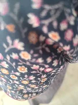 lovelygirl4567 online show from 02/23/26, 04:36