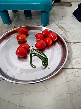 lovelygirl4567 online show from 11/01/25, 03:46