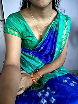 lovelygirl4567 online show from 11/05/25, 06:38