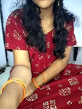 lovelygirl4567 online show from 11/03/25, 03:15