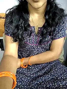 lovelygirl4567 online show from 11/20/25, 05:30