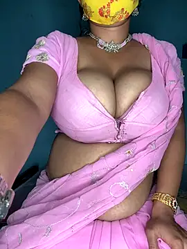 Lovely-Shivani online show from 10/07/25, 06:42