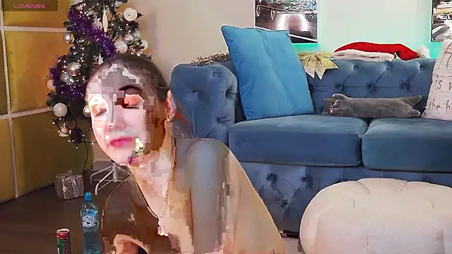 SamaraSinn online show from 12/17/25, 04:50