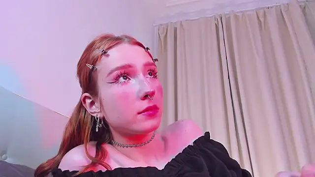 Snapshot of Iris_Pastels chatting on 01/21/25, 03:15 Iris Pastels online show from 01/21/25, 03:15