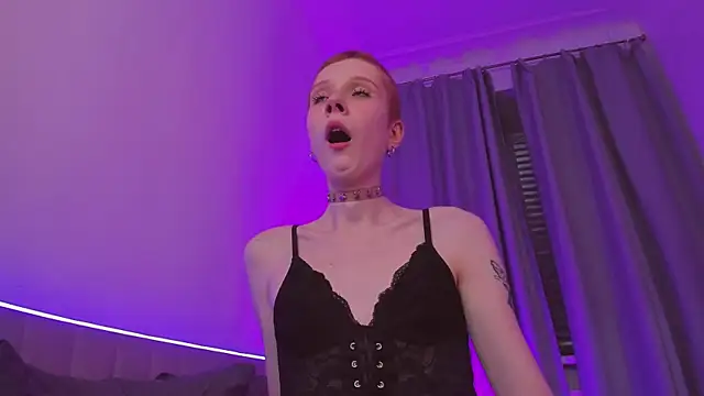 Snapshot of Iris_Pastels chatting on 02/26/25, 04:38 Iris Pastels online show from 02/26/25, 04:38