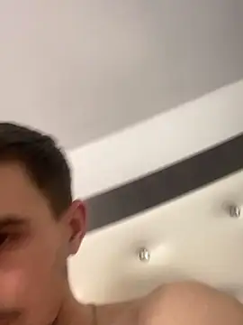 Demonpull69 online show from 12/17/25, 04:23