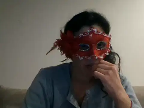 couple-tuga online show from 02/13/25, 09:38