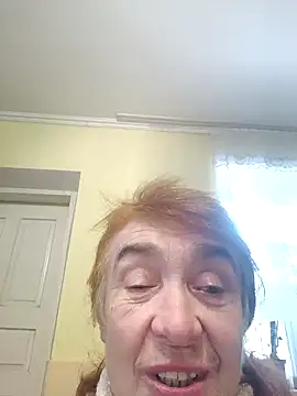 Snapshot of Irina5931 chatting on 01/07/25, 01:24 Irina5931 online show from 01/07/25, 01:24