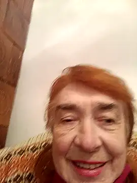 Snapshot of Irina5931 chatting on 02/01/25, 03:18 Irina5931 online show from 02/01/25, 03:18