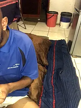 MKbesxxx online show from 11/26/25, 08:53