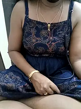 Snapshot of Tamil_Vishalini chatting on 03/06/25, 03:13 Tamil Vishalini online show from 03/06/25, 03:13