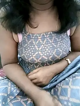 Tamil Vishalini online show from 11/25/25, 05:46