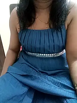 Tamil Vishalini online show from 11/30/25, 02:45