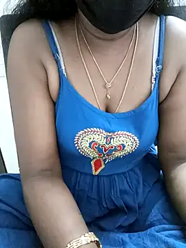 Snapshot of Tamil_Vishalini chatting on 03/11/25, 02:10 Tamil Vishalini online show from 03/11/25, 02:10