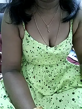 Tamil Vishalini online show from 11/05/25, 04:32