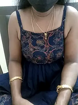 Snapshot of Tamil_Vishalini chatting on 02/20/25, 01:03 Tamil Vishalini online show from 02/20/25, 01:03