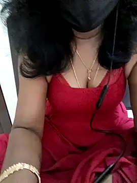 Snapshot of Tamil_Vishalini chatting on 03/19/25, 08:55 Tamil Vishalini online show from 03/19/25, 08:55