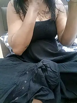 Tamil Vishalini online show from 04/04/26, 04:30