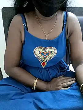 Snapshot of Tamil_Vishalini chatting on 01/31/25, 12:39 Tamil Vishalini online show from 01/31/25, 12:39