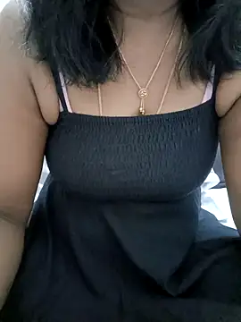 Snapshot of Tamil_Vishalini chatting on 09/27/25, 04:29 Tamil Vishalini online show from 09/27/25, 04:29