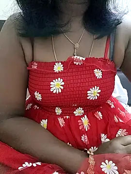 Snapshot of Tamil_Vishalini chatting on 09/21/25, 04:34 Tamil Vishalini online show from 09/21/25, 04:34