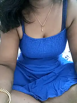 Snapshot of Tamil_Vishalini chatting on 02/27/26, 01:28 Tamil Vishalini online show from 02/27/26, 01:28