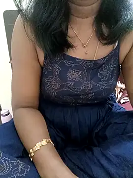 Tamil Vishalini online show from 11/07/25, 03:44