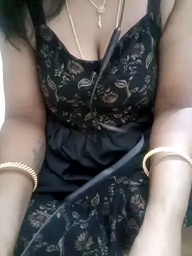 Tamil Vishalini online show from 03/19/26, 09:31