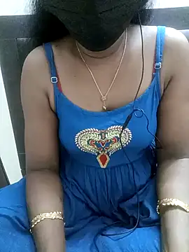 Snapshot of Tamil_Vishalini chatting on 01/22/25, 05:06 Tamil Vishalini online show from 01/22/25, 05:06