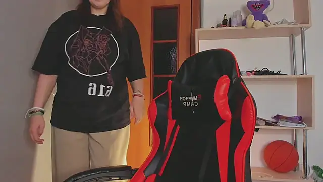  lisacute online show from 01/05/25, 09:48