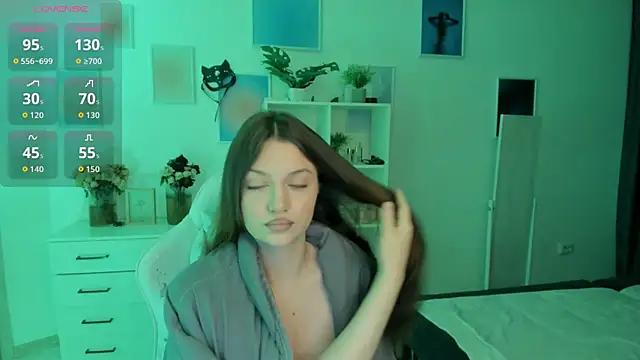 MiaVixxen online show from 09/29/25, 03:57