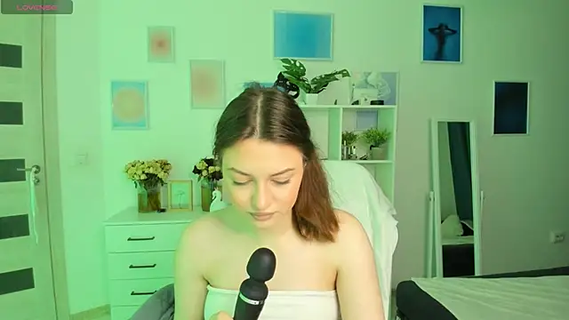 MiaVixxen online show from 09/22/25, 03:45