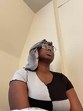 DamnBubbles online show from 01/31/25, 08:01