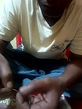 Remo0 online show from 02/12/26, 05:13