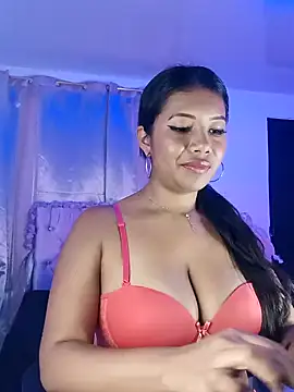 Snapshot of PaulaOrtiz_1 chatting on 02/10/25, 01:55 PaulaOrtiz 1 online show from 02/10/25, 01:55